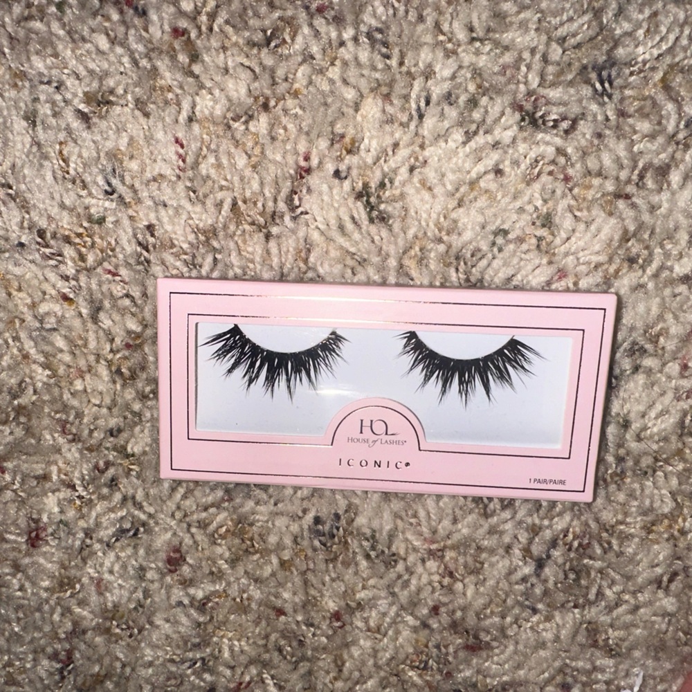 House of lashes iconic lashes
